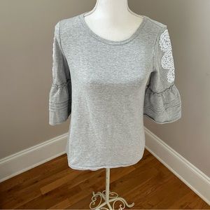 Lilly Pulitzer Womans Size XS Gray Embellished Rhinestone Fatima Sweatshirt